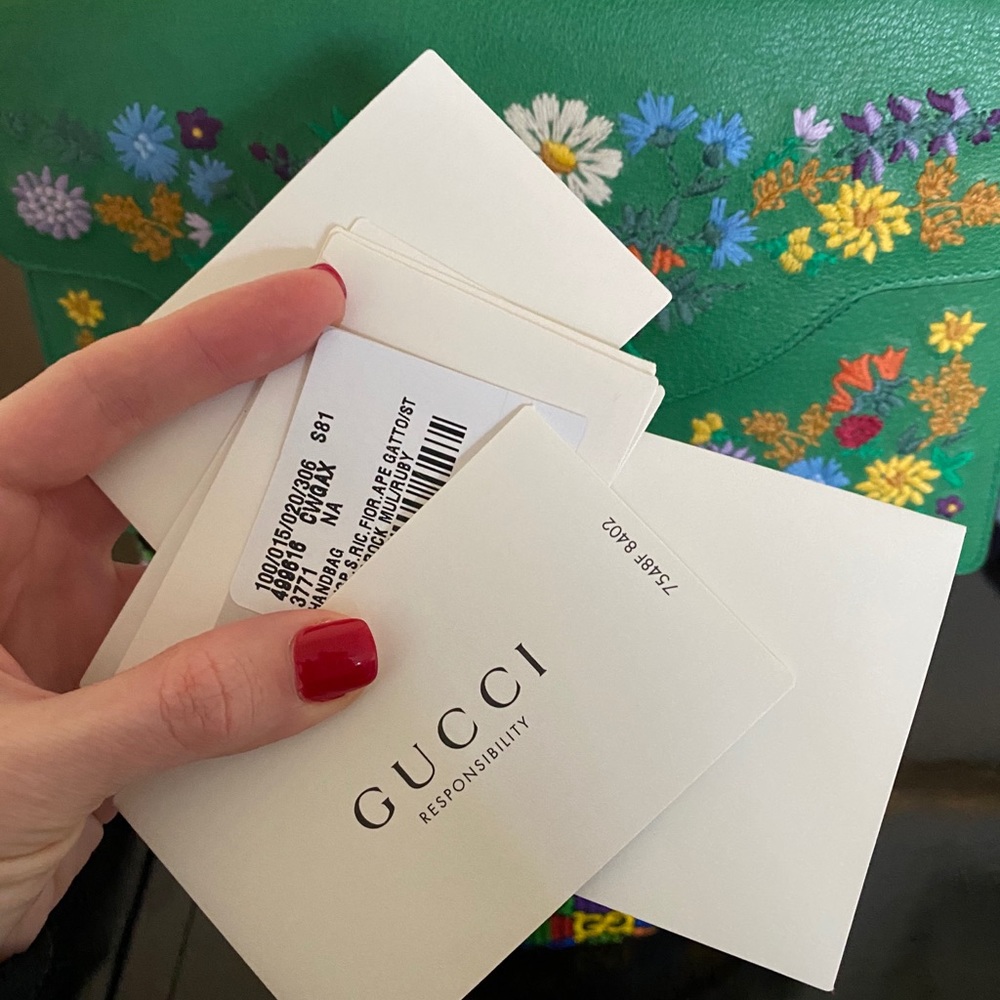 🆕‼️Gucci large lines ricami floral shoulder bag - Picture 5 of 7